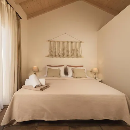 Premium Zakynthos | 3 Bedrooms | Izayoi | Spacious Sun Terrace | Private Pool With Integrated Jacuzzi | Bbq | Kydoni