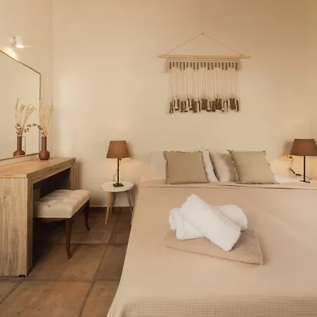 Premium Zakynthos | 3 Bedrooms | Izayoi | Spacious Sun Terrace | Private Pool With Integrated Jacuzzi | Bbq | Kydoni Villa Gaitani