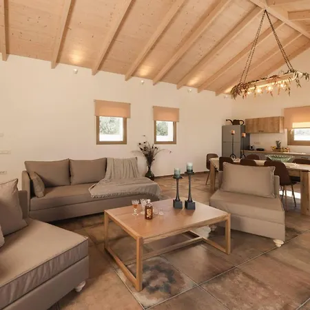 Premium Zakynthos | 3 Bedrooms | Izayoi | Spacious Sun Terrace | Private Pool With Integrated Jacuzzi | Bbq | Kydoni * Gaitani